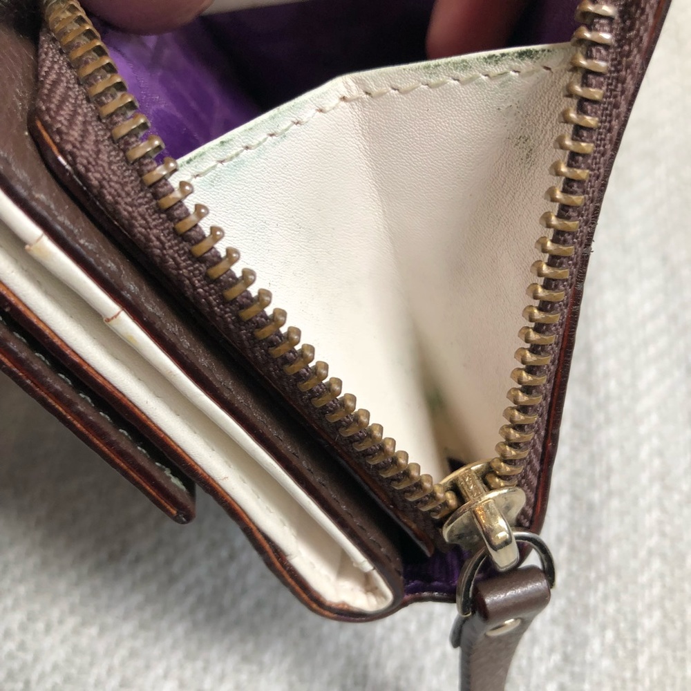 KATE SPADE SPACIOUS WALLET - Picture 5 of 8